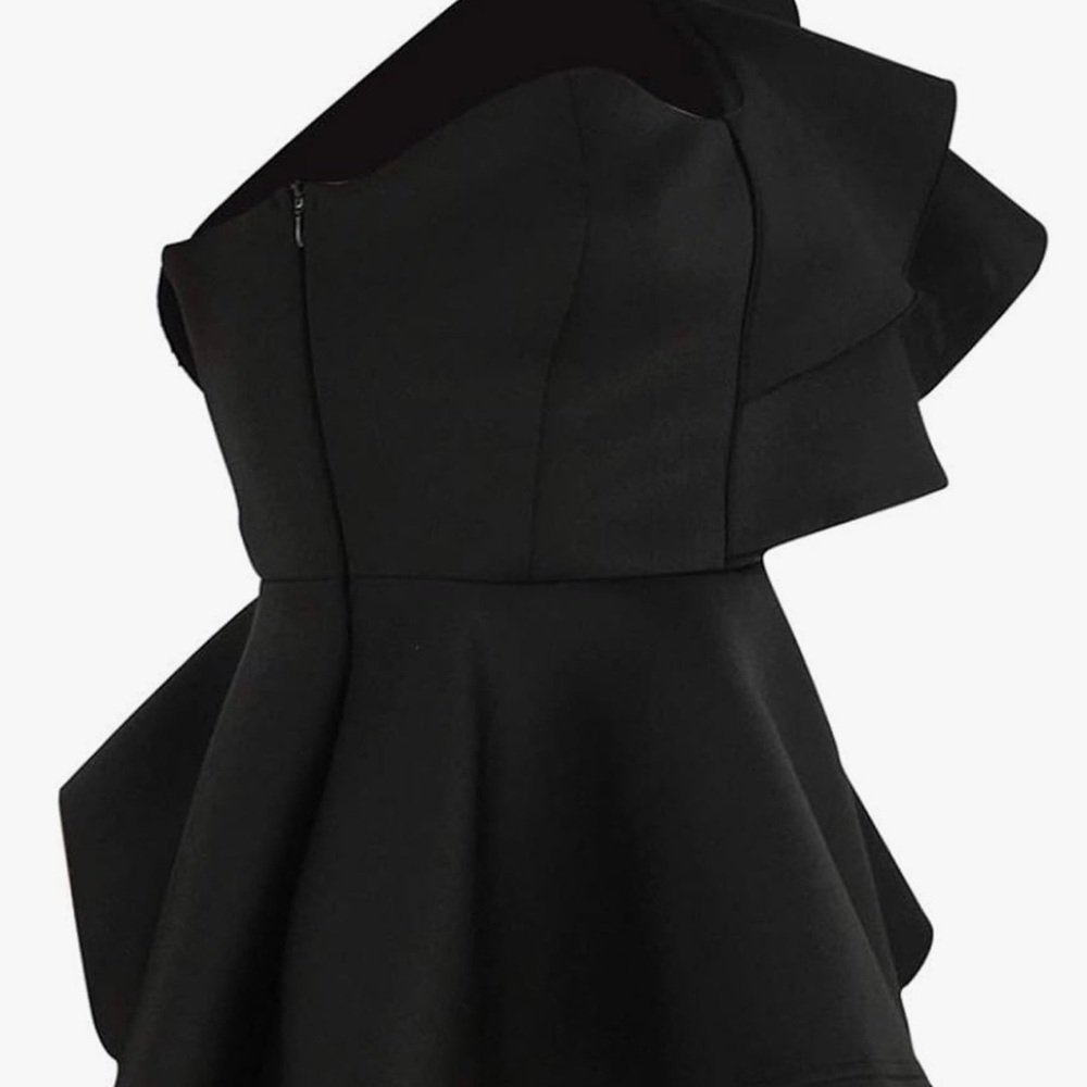 Black One-Shoulder Ruffle Top - Picture 4 of 5